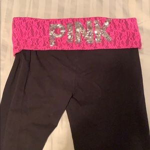 Victoria’s Secret Pink Cropped Yoga Pant